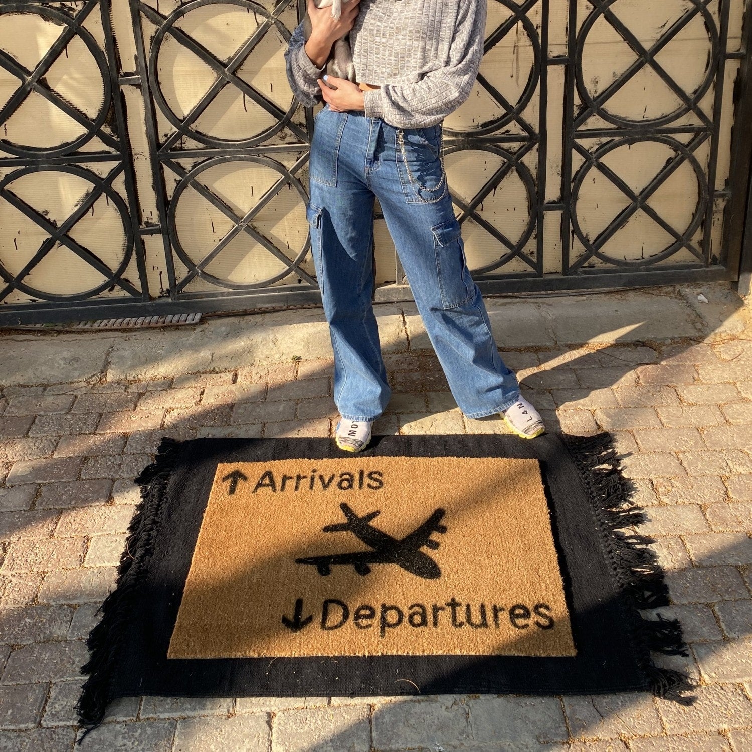 Arrivals - Departures